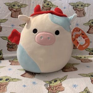 Squishmallow Belana the devil cow